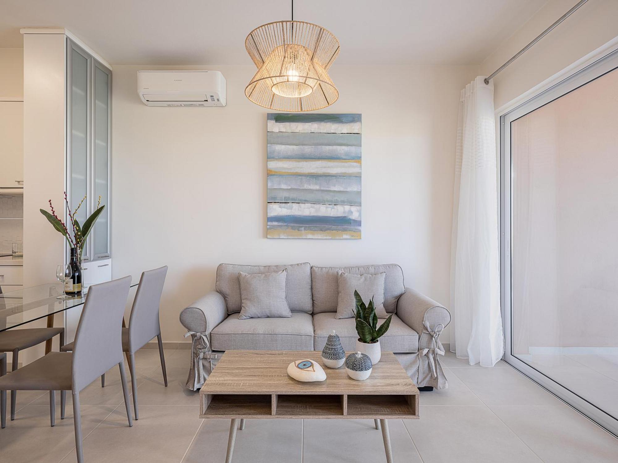 Resitour - Aphrodite Beachfront Pirgos Psilonerou Eksteriør billede