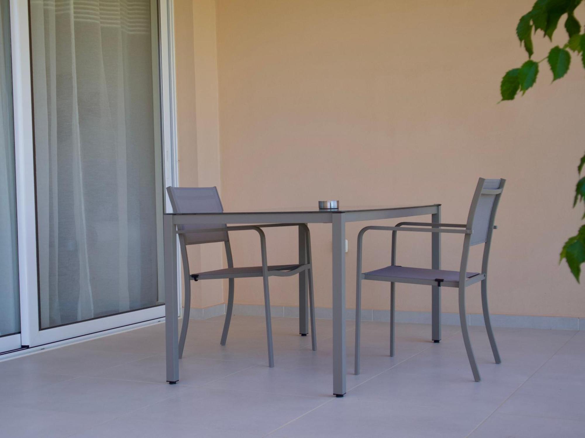 Resitour - Aphrodite Beachfront Pirgos Psilonerou Værelse billede
